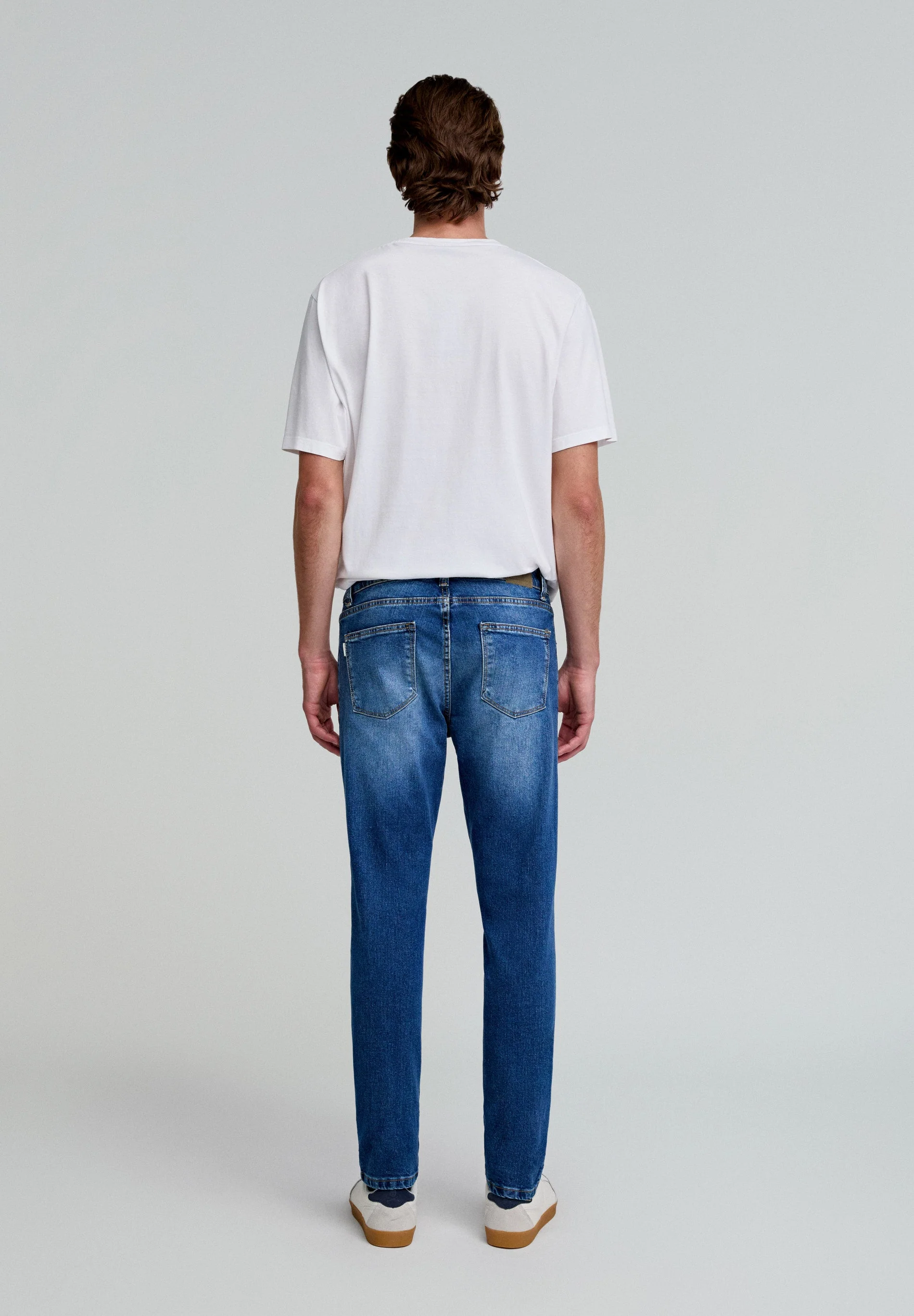 SLIM FIT BASIC JEANS - Image 4