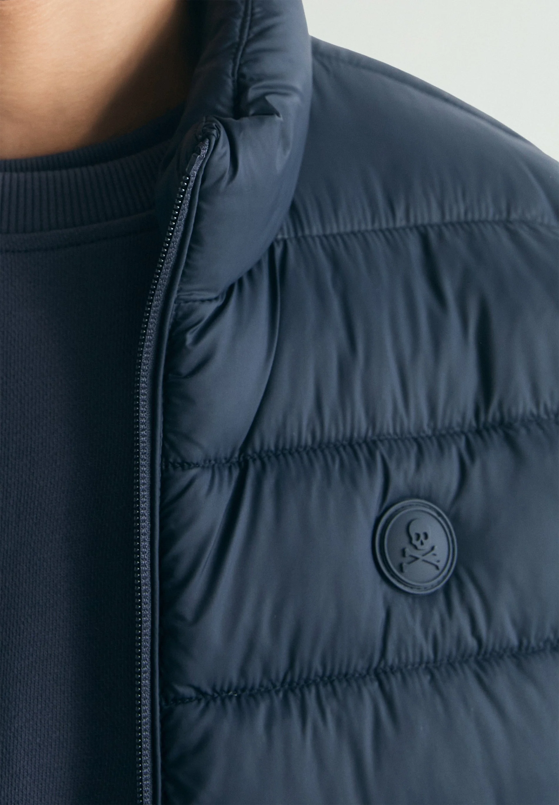 PUFFER VEST WITH SKULL - Image 3