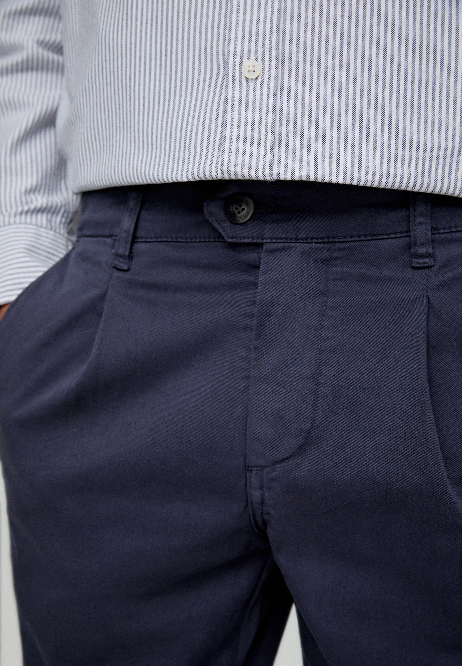 PLEATED CHINOS - Image 3