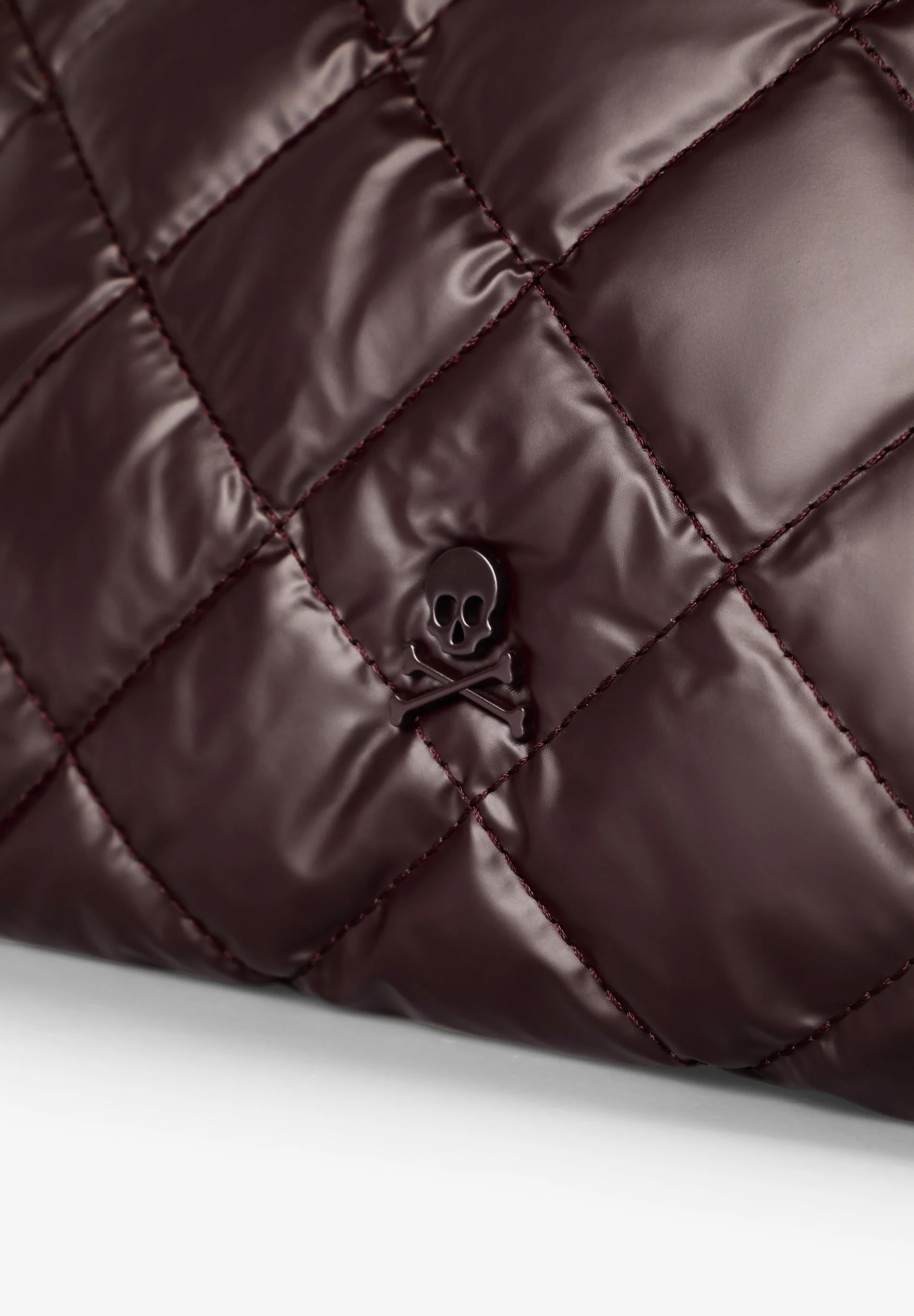 QUILTED SKULL TOTE BAG - Image 4