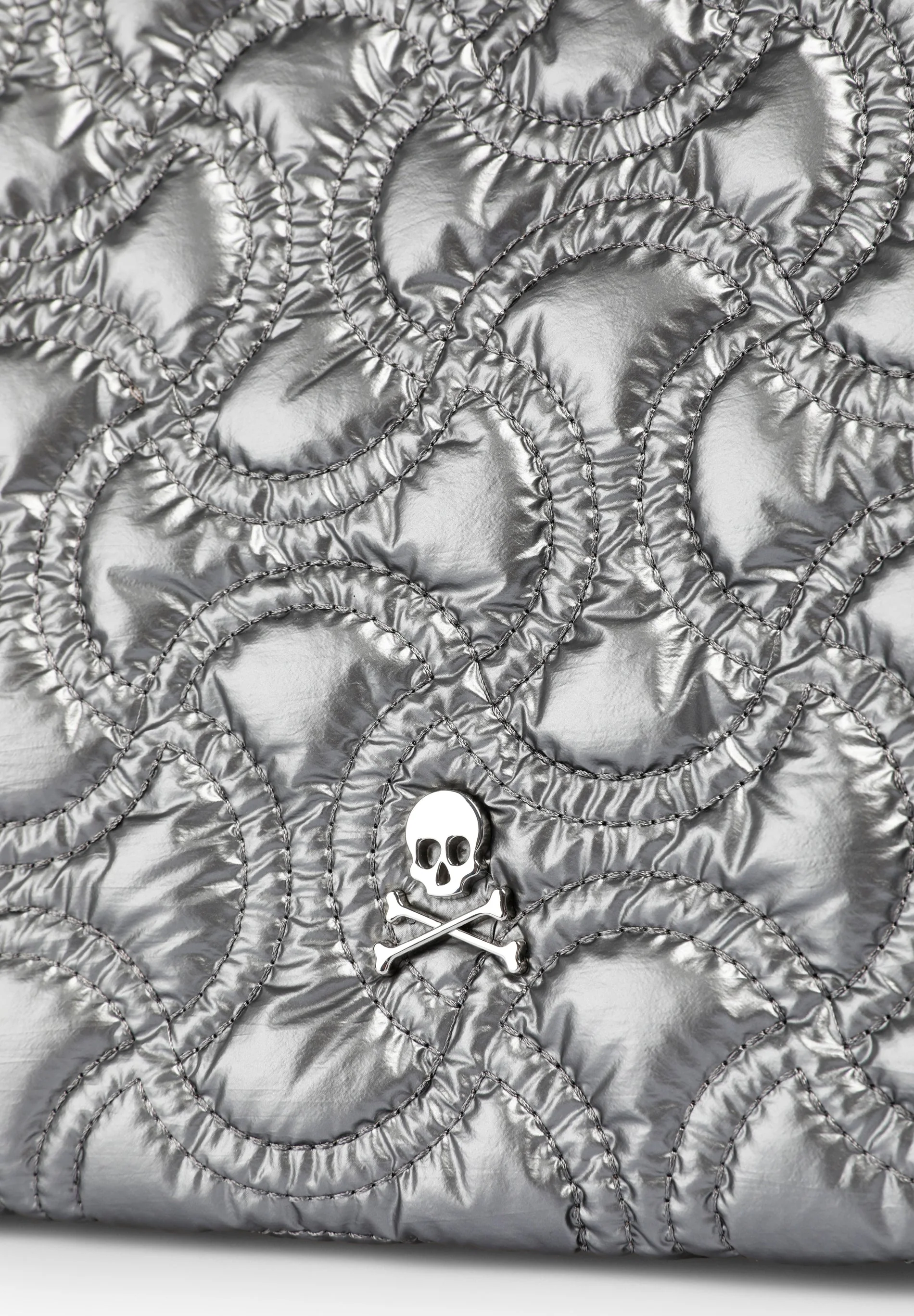 QUILTED SKULL TOTE BAG - Image 4
