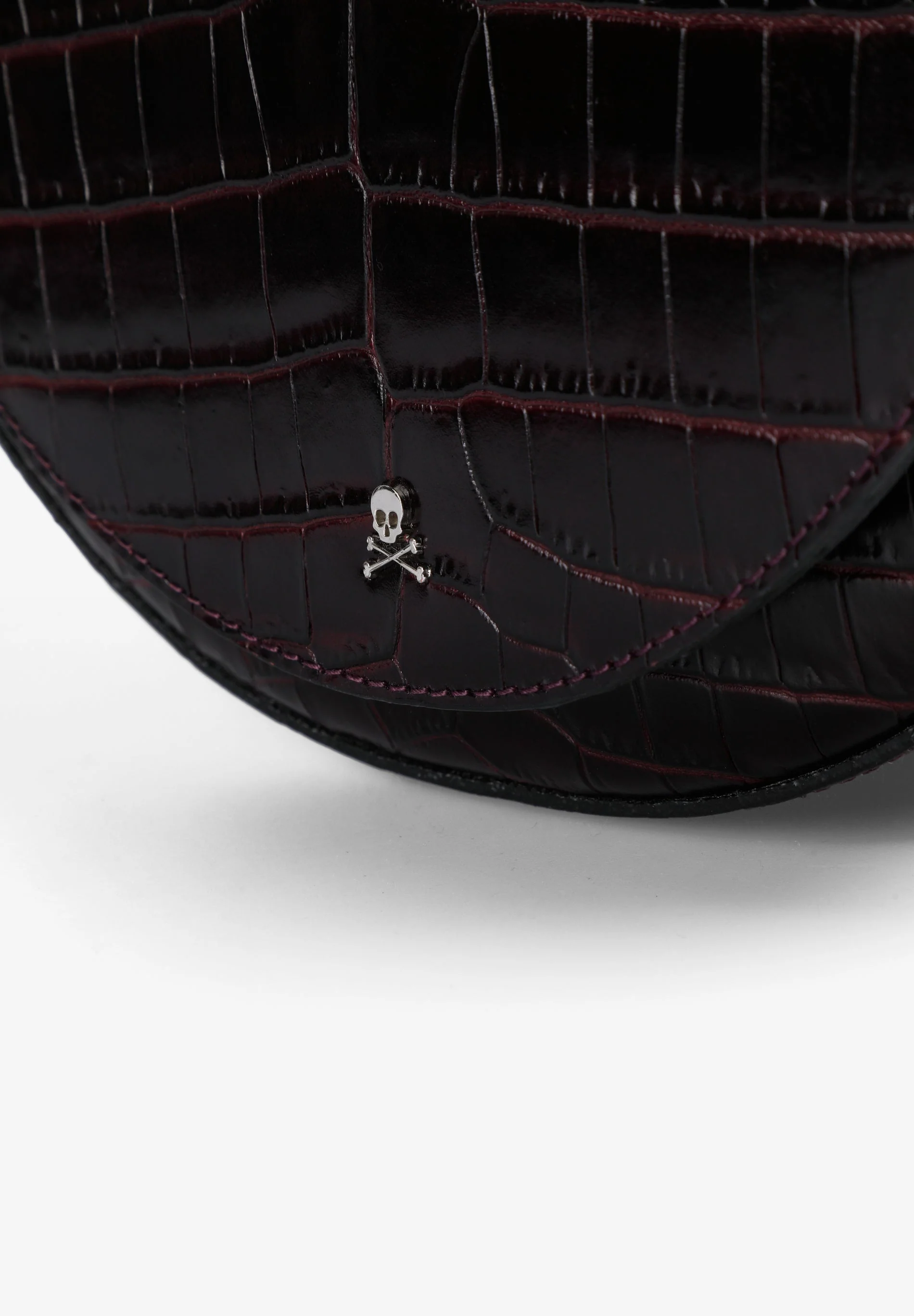 EMBOSSED LEATHER BAG WITH CHAIN - Image 6