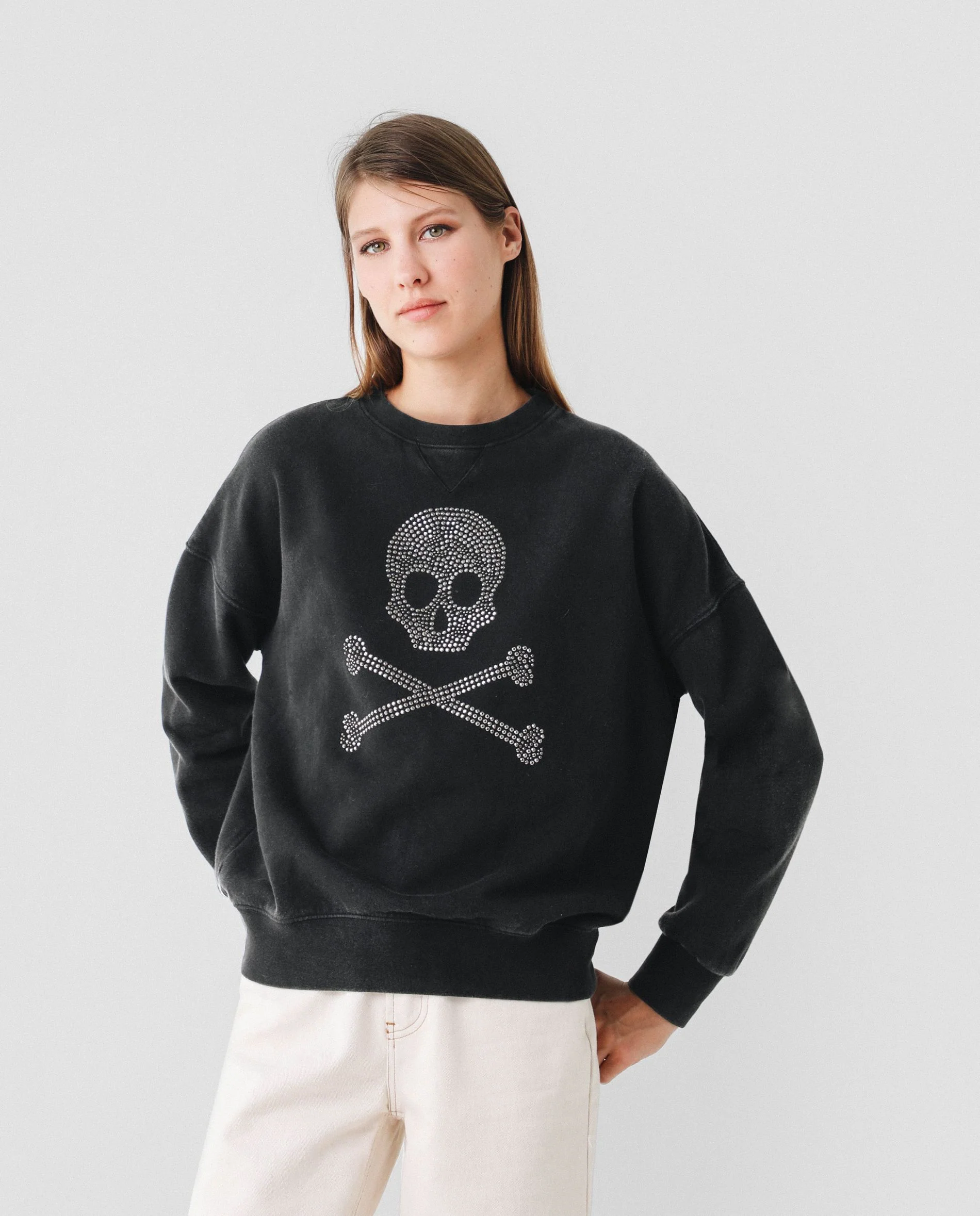 SWEATSHIRT WITH SKULL LOGO AND STUDS - Image 3