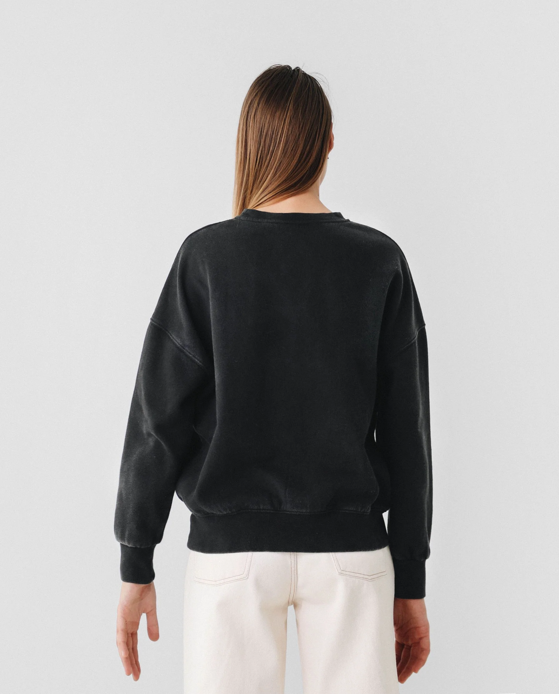 SWEATSHIRT WITH SKULL LOGO AND STUDS - Image 5