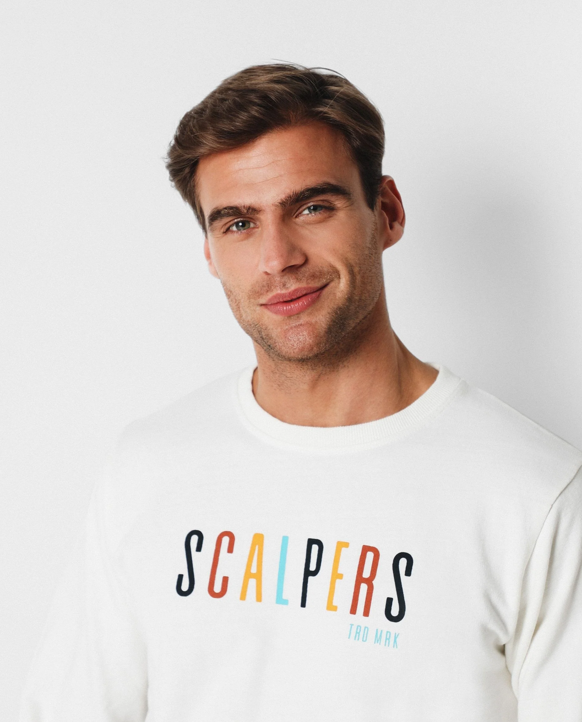 SWEATSHIRT WITH MULTICOLOUR PRINT - Image 5